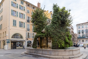 20250118-58 5735-Toulon fontaine des trois dauphins