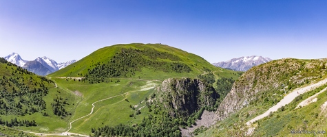 20250611-09 0557-Montee col de Sarenne Pano
