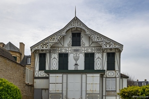 20250412-40 8609-Lion sur Mer Villa balneaire