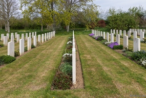 20250412-63 8637-Hermanville sur Mer Cimetiere Militaire Britannique