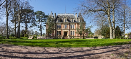 20250405-22 7578-Ver sur Mer Chateau de la Barre Pano