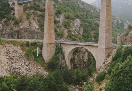 19900815-0468-Vacances Corse Vivaro double pont du Vecchio