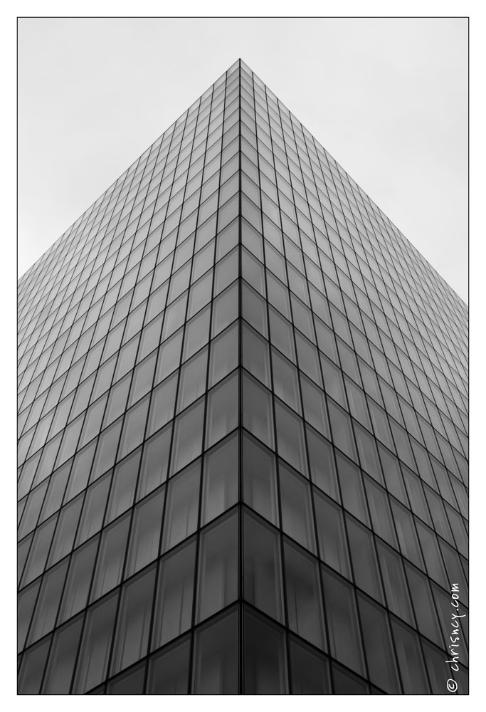 20120710-012_4561-Paris_Bibliotheque_Nationale_F_Mitterand.jpg