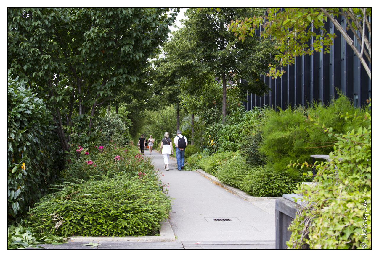 20120712-122_4803-Paris_Depuis_la_promenade_plantee.jpg