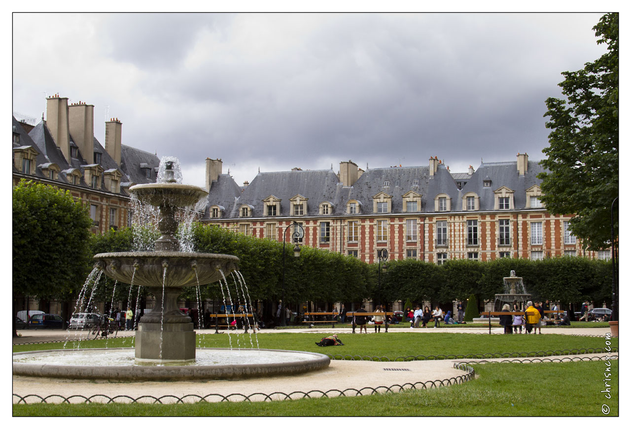 20120712-129_4823-Paris_Place_des_Vosges.jpg