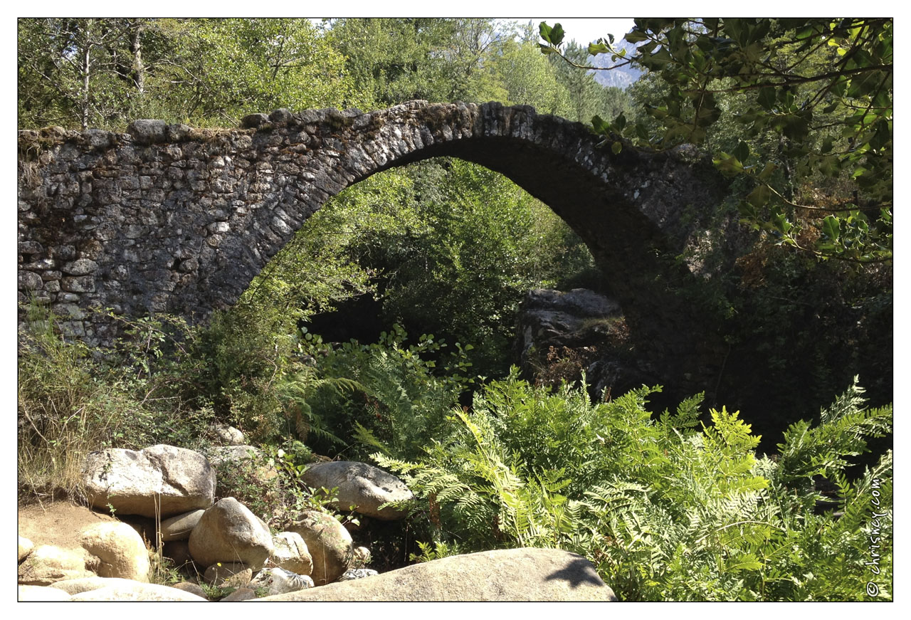 20120911-001_1319-Corse_Pont_Genois_Zipitoli.jpg