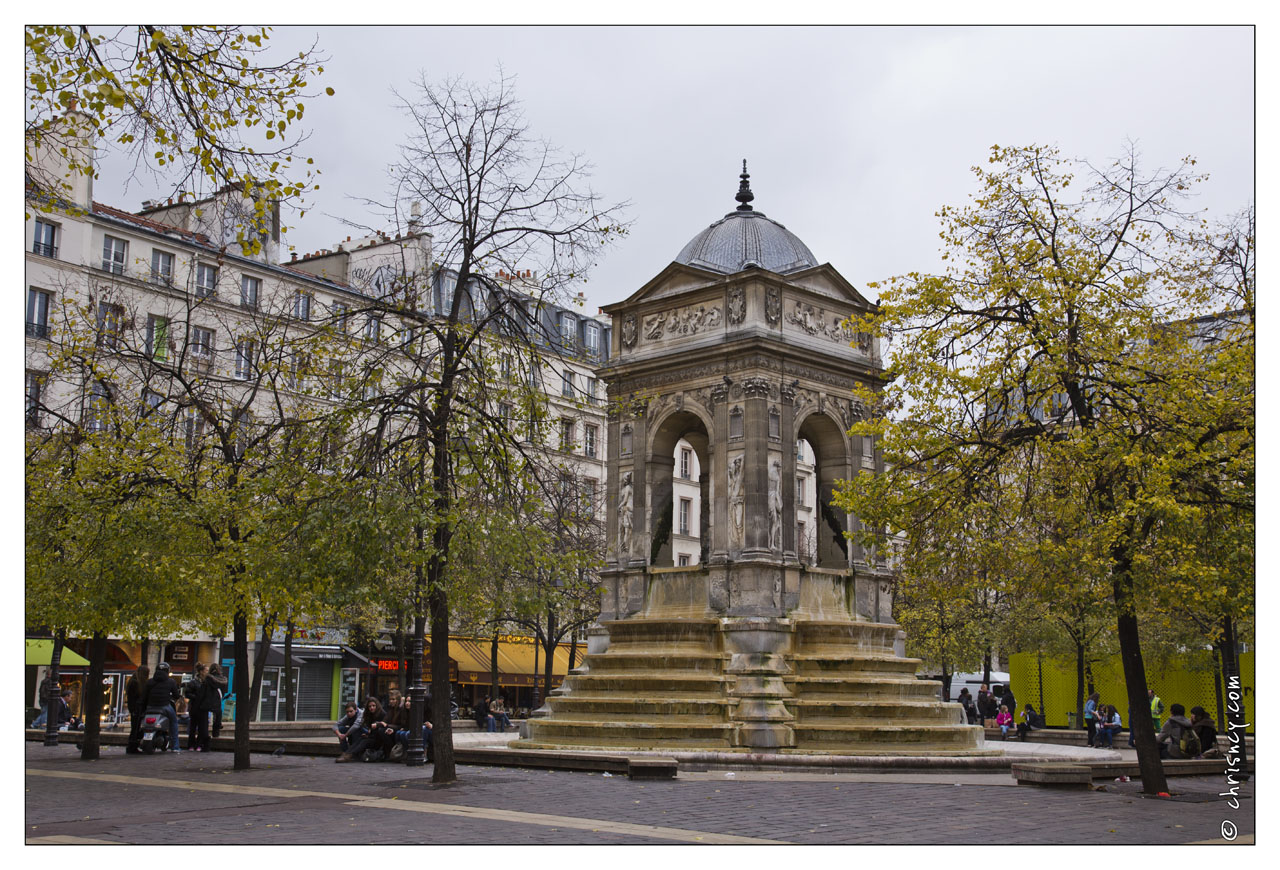 20121107-0644-Paris_Fontaine_des_Innocents.jpg