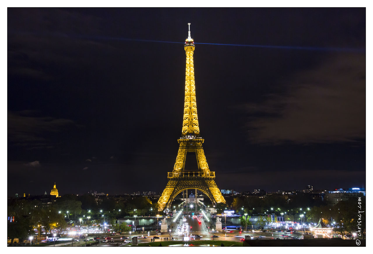 20121110-0823-Paris_Tour_Eiffel_la_nuit.jpg