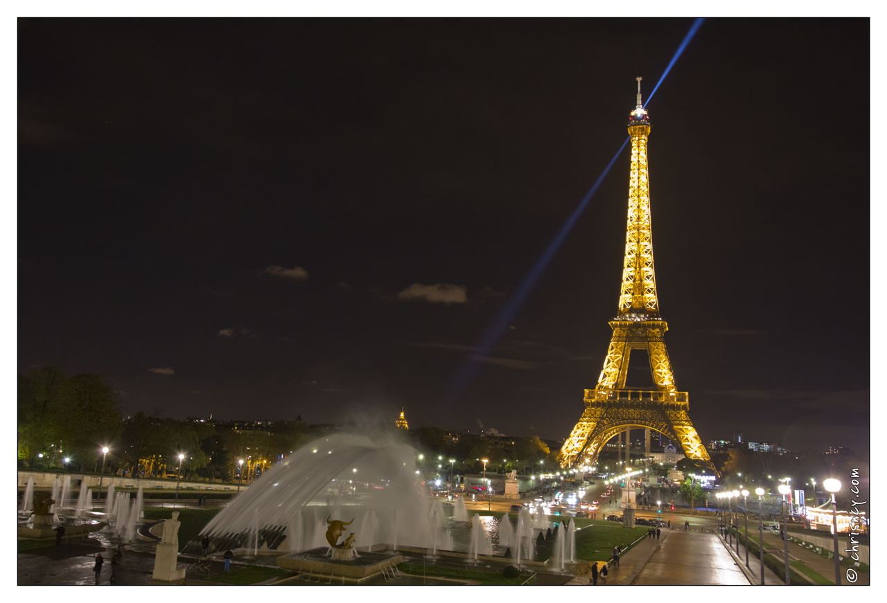 20121110-0866-Paris_Tour_Eiffel_la_nuit.jpg