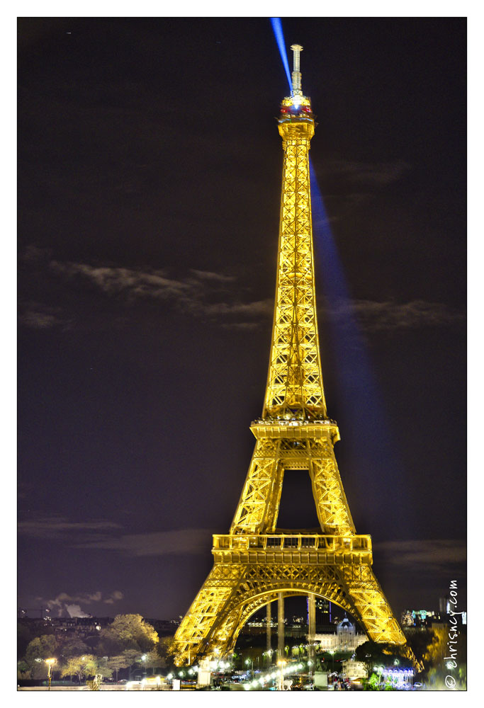 20121110-0884-Paris_Tour_Eiffel_la_nuit-HDR__.jpg