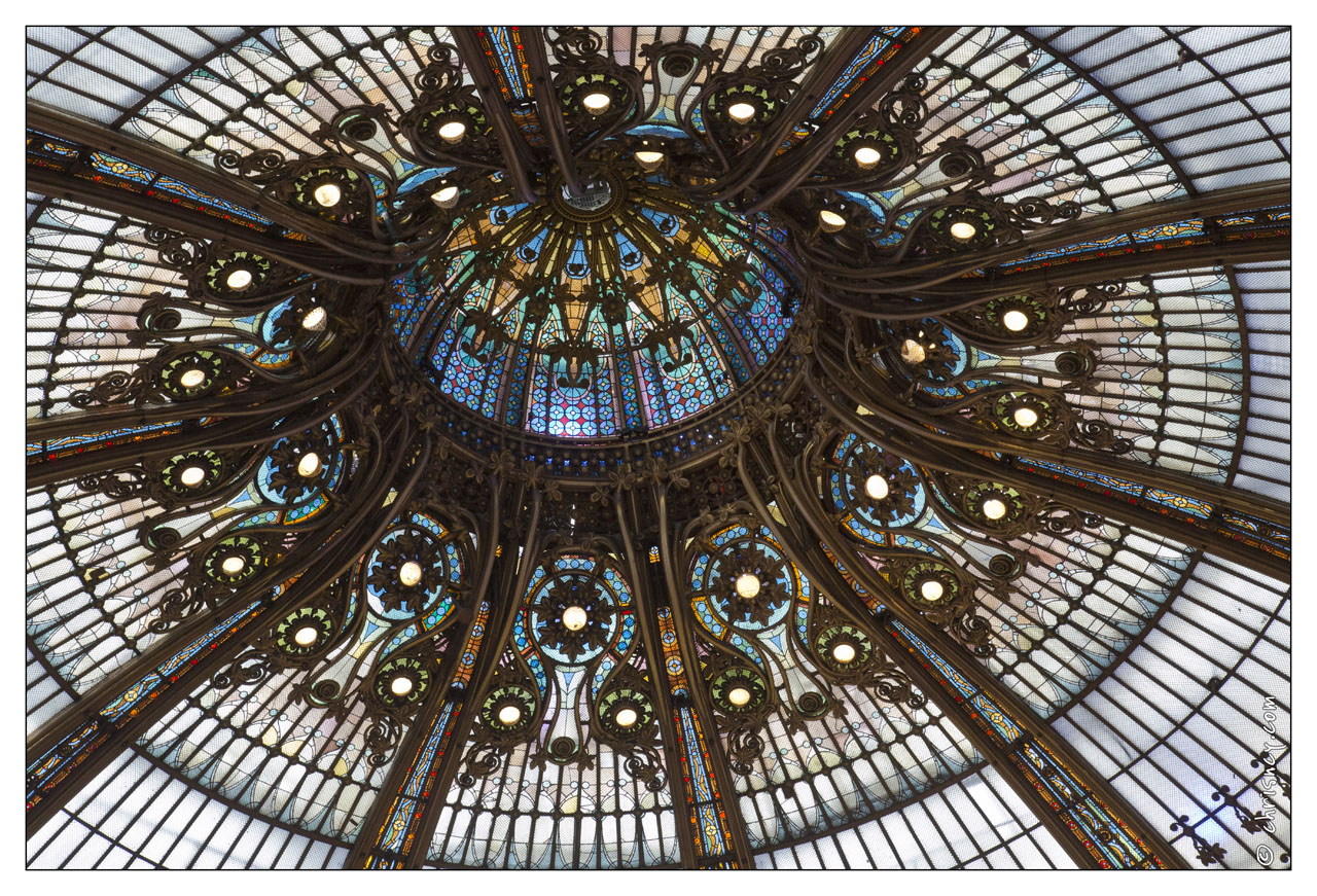 20130315-14_3594-Paris_Galeries_Lafayette.jpg