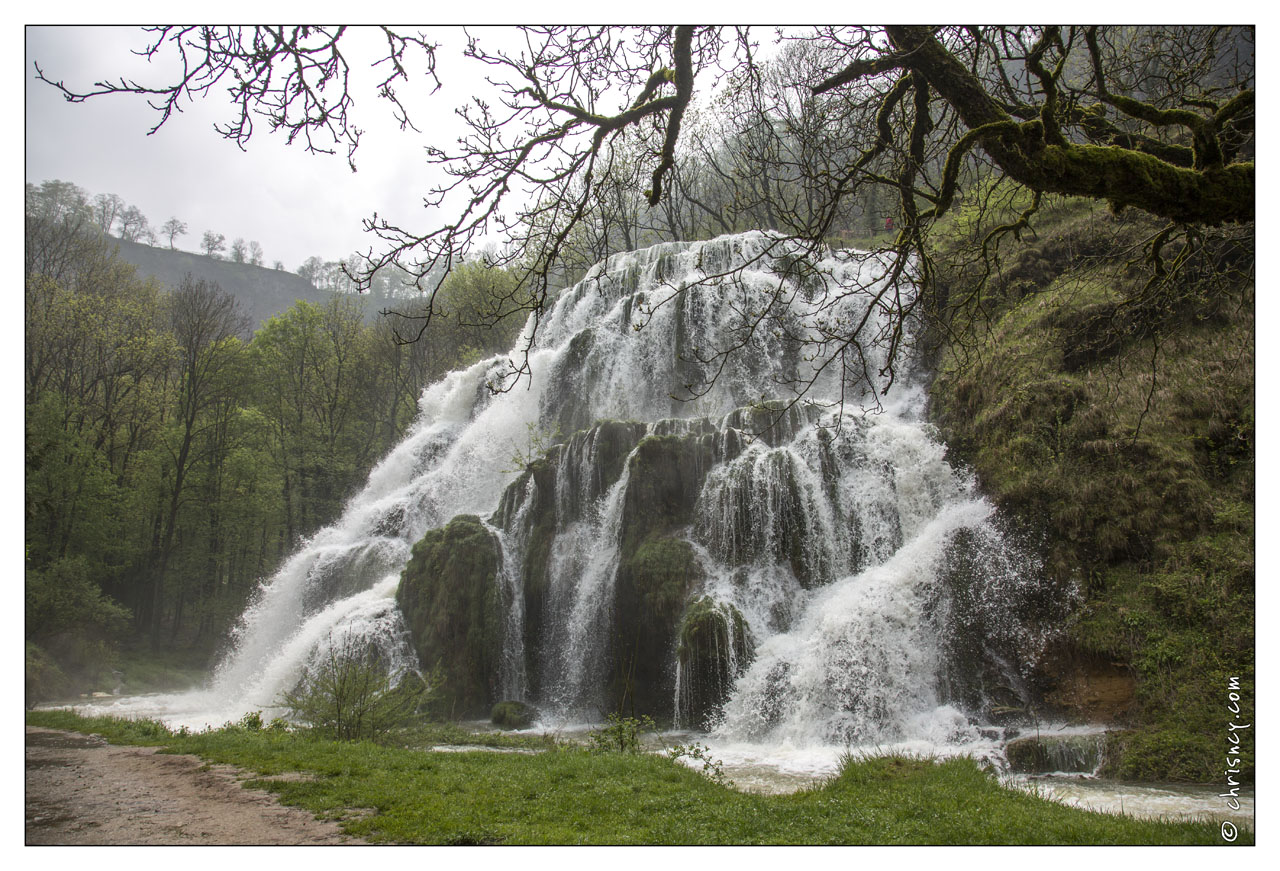 20130504-5326-Cascade_des_tufs_Baume.jpg