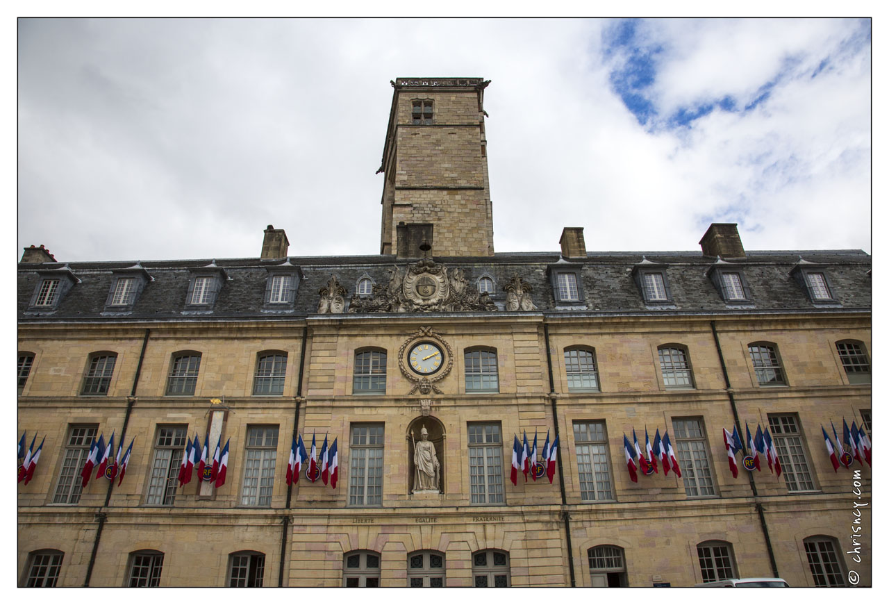 20130513-5847-Dijon_Palais_des_Ducs.jpg