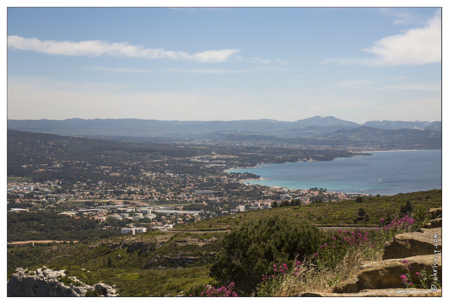 20140516-02_0565-Vue_de_la_route_des_cretes_Cassis.jpg