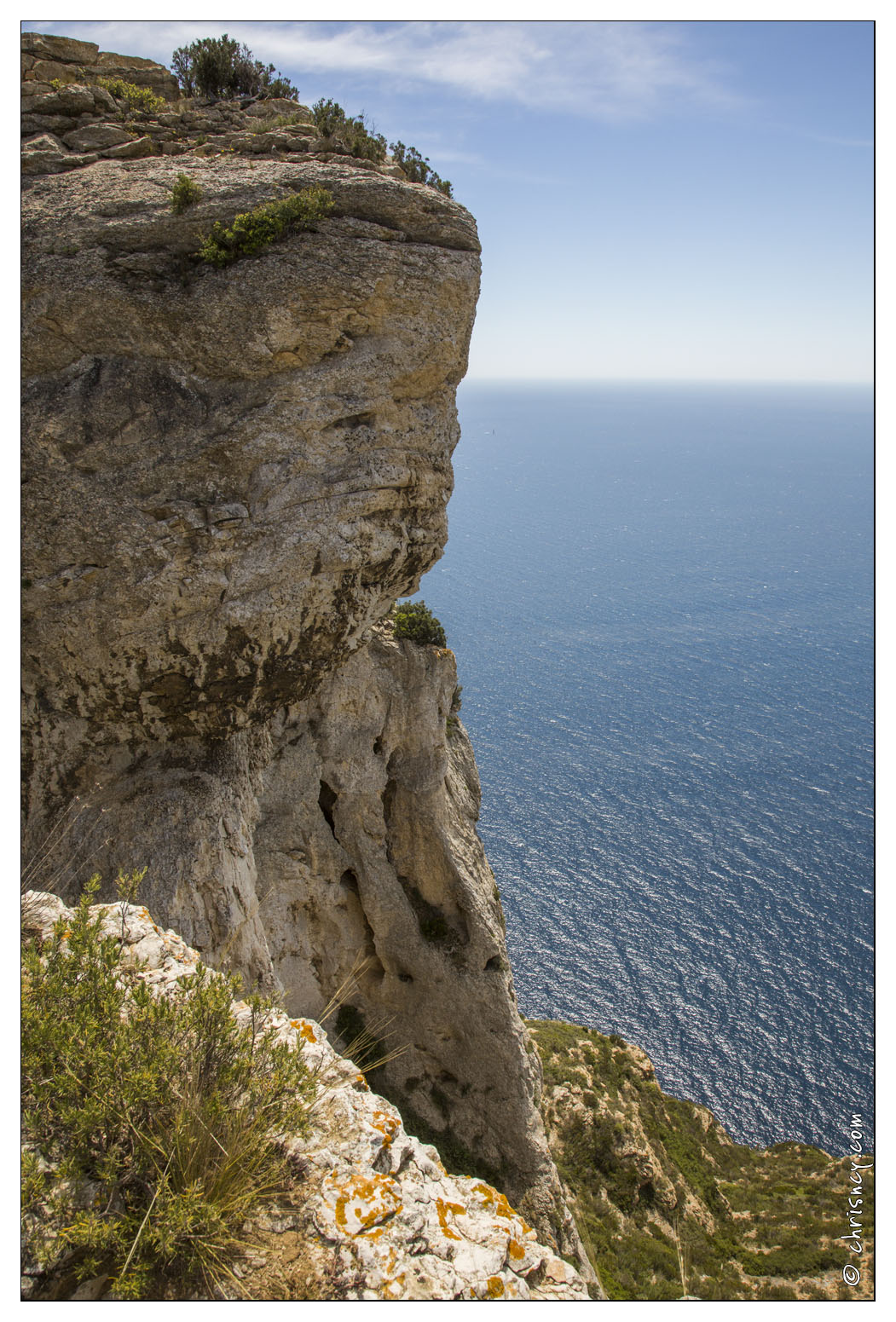 20140516-30_0646-Vue_de_la_route_des_cretes_Cassis.jpg