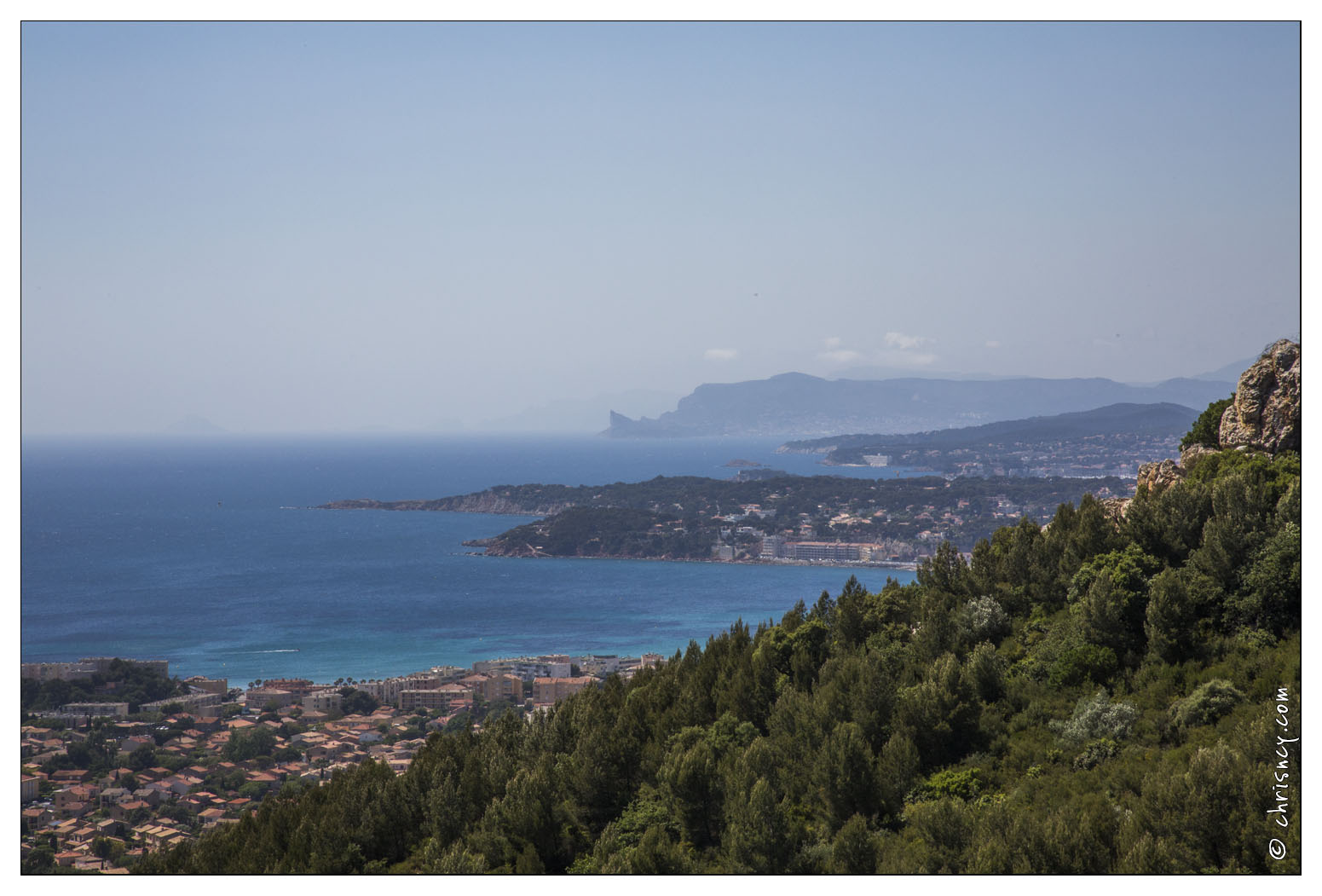 20140517-55_0869-Les_caps_cride_cassis_aigle_vus_du_Fort_de_Six_Fours.jpg