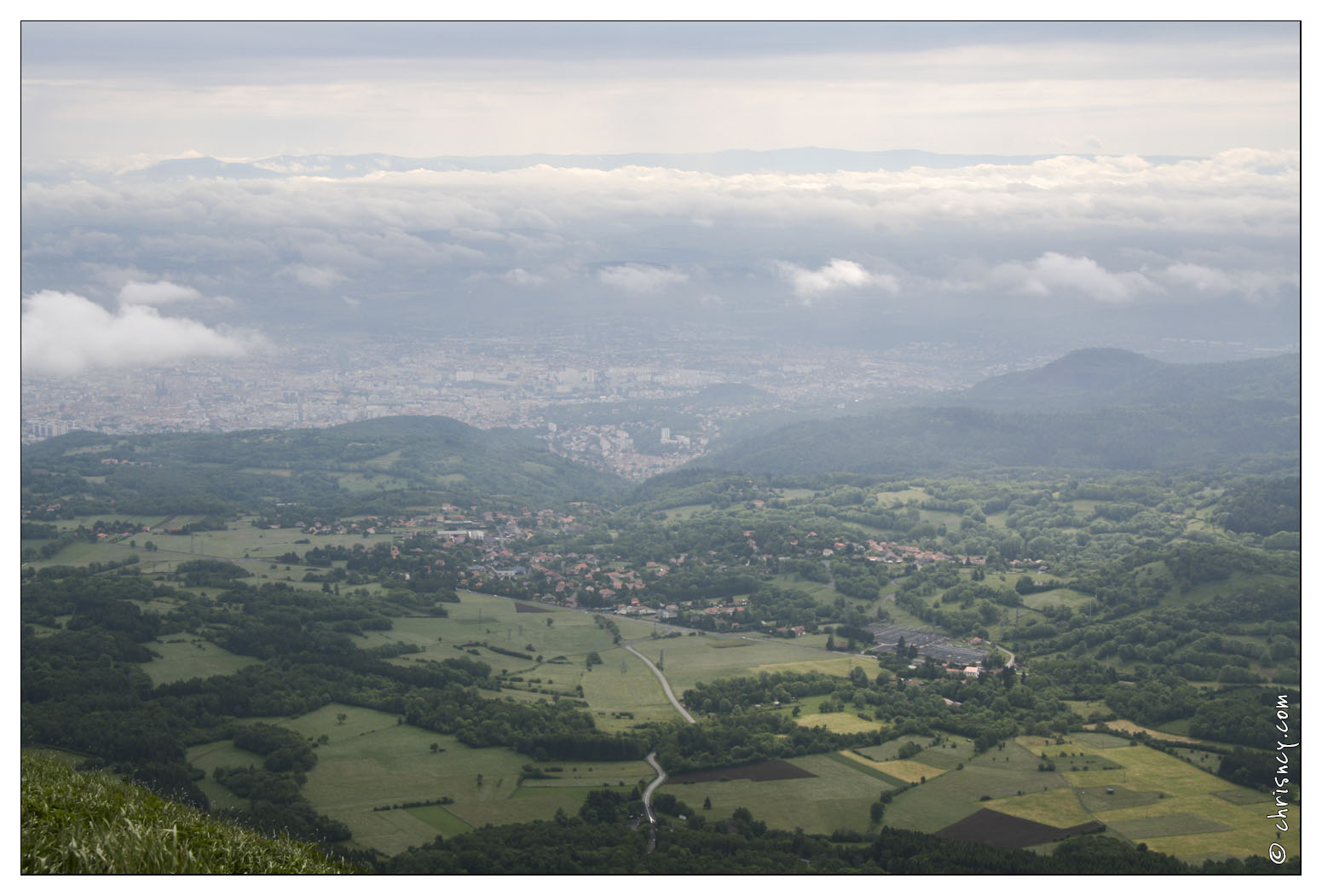 20070531-22_3327-Clermont_Ferrand_vue_du_puy_de_dome_w.jpg