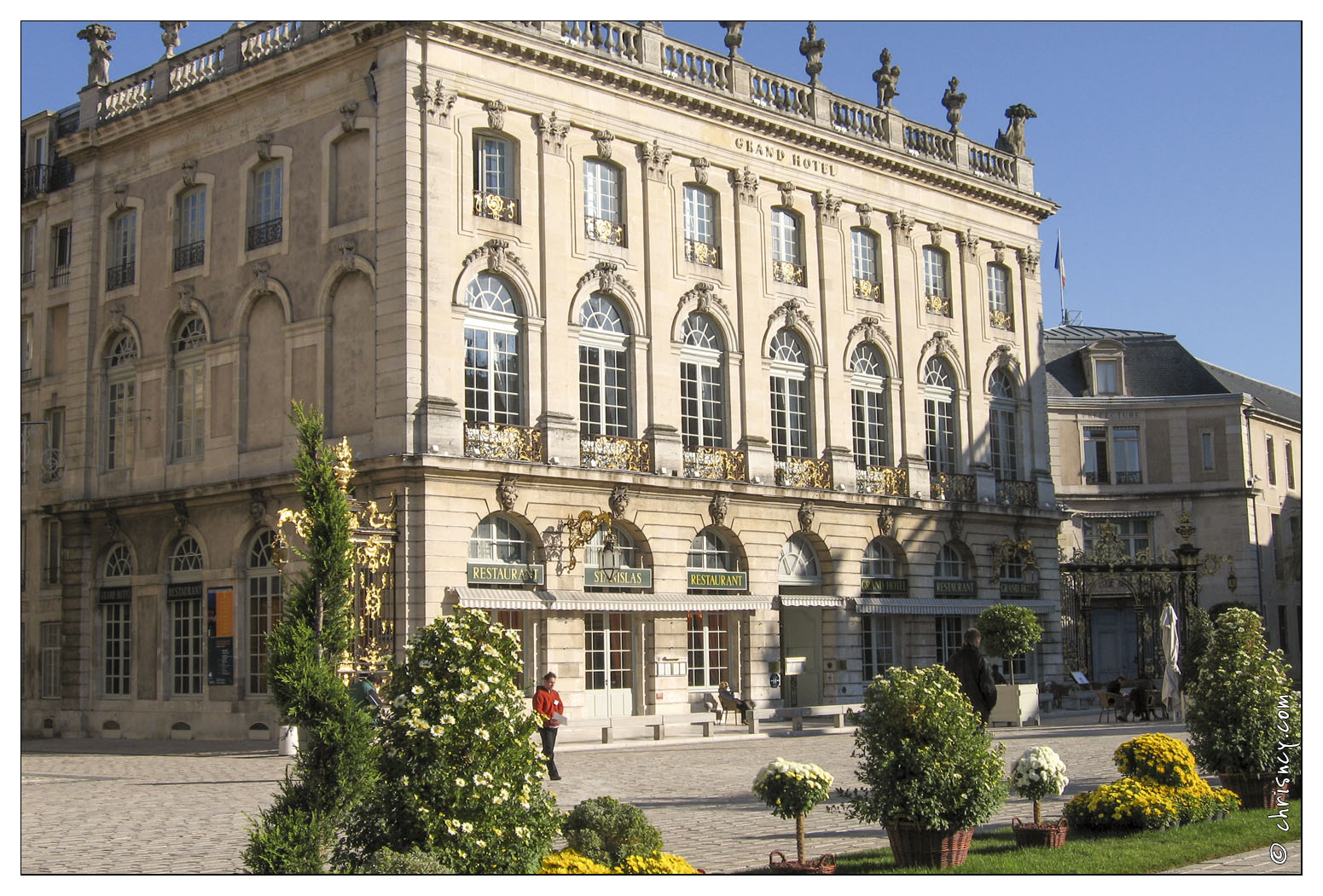 20071101-06_4045-Nancy_Place_Stanislas_jardin_ephemere.jpg