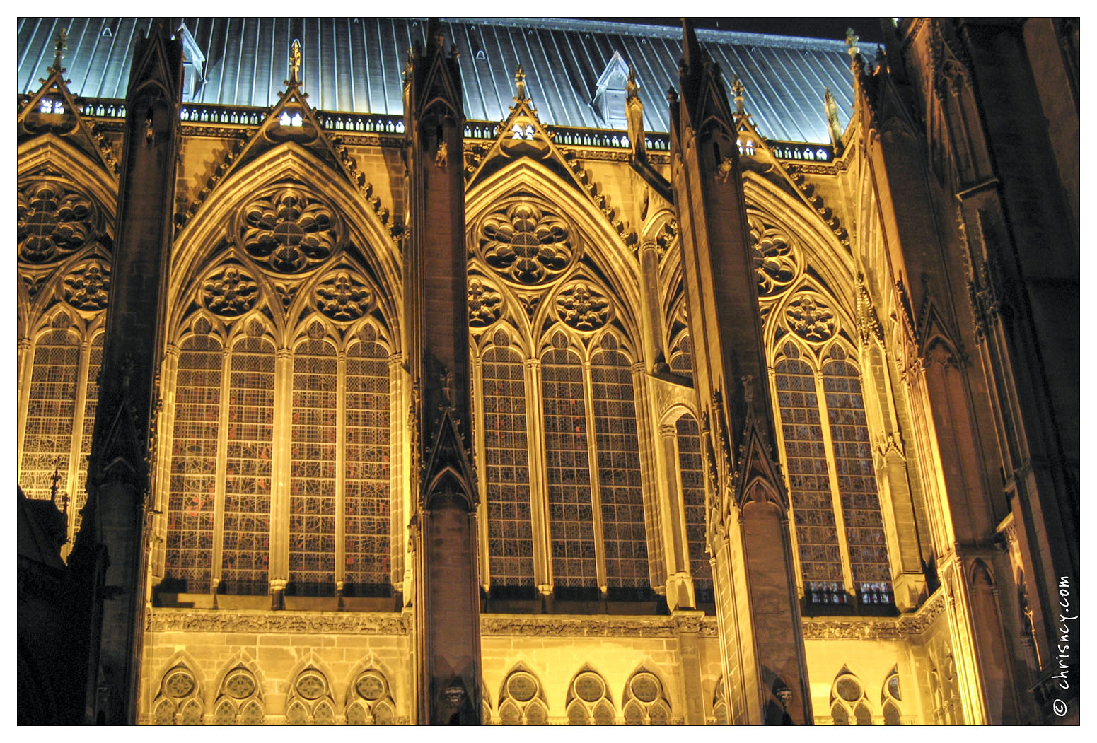 20071126-4214-Metz_cathedrale_la_nuit.jpg