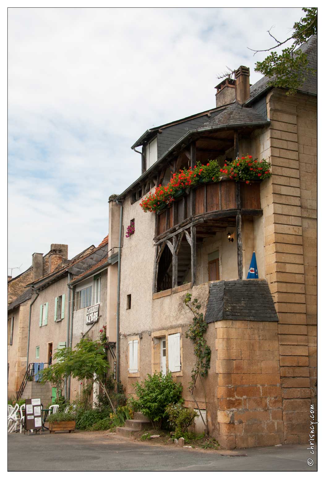 20080609-18_9222-Montignac.jpg