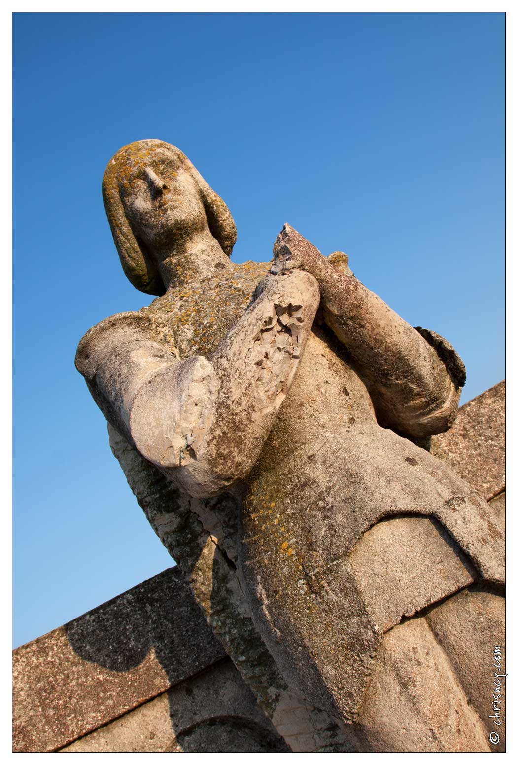 20090817-7400-Ste_Genevieve_Monument_du_Grand_Couronne.jpg