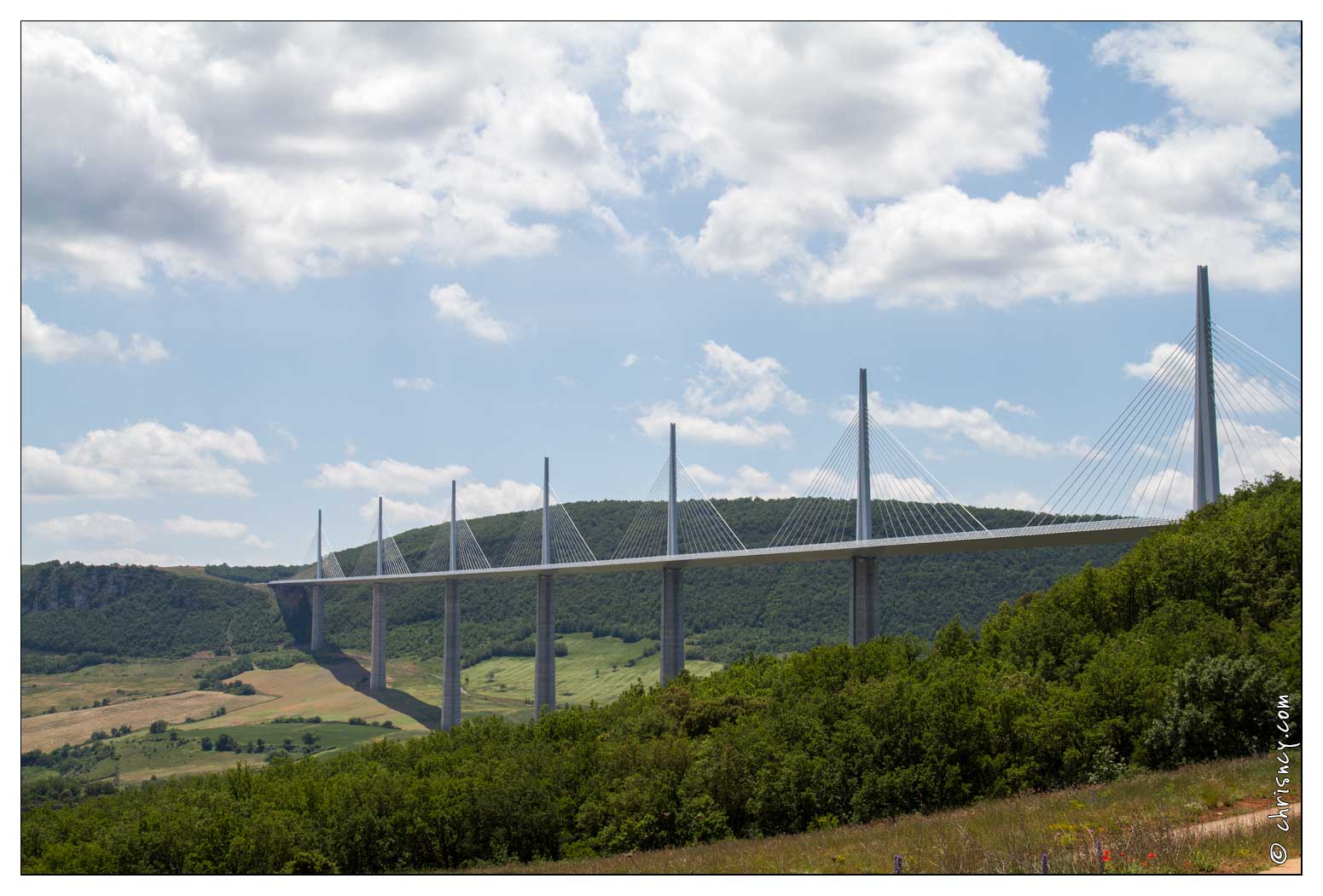 20100605-04_2781-Viaduc_Millau.jpg