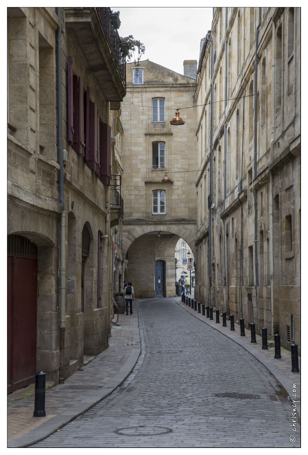 20140828-058_5782-Bordeaux_Rue_de_la_Tour_du_Pin.jpg