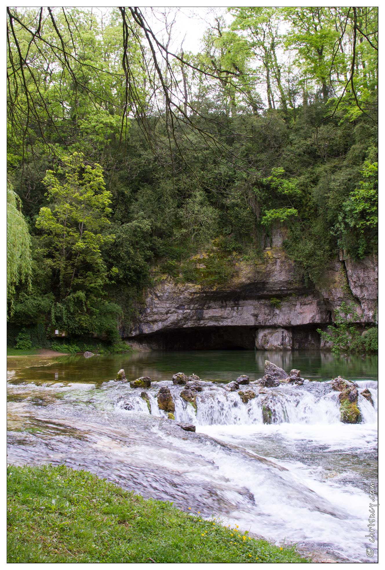 20120509-04_0718-Chatillon_sur_seine_source_de_la_Douix.jpg