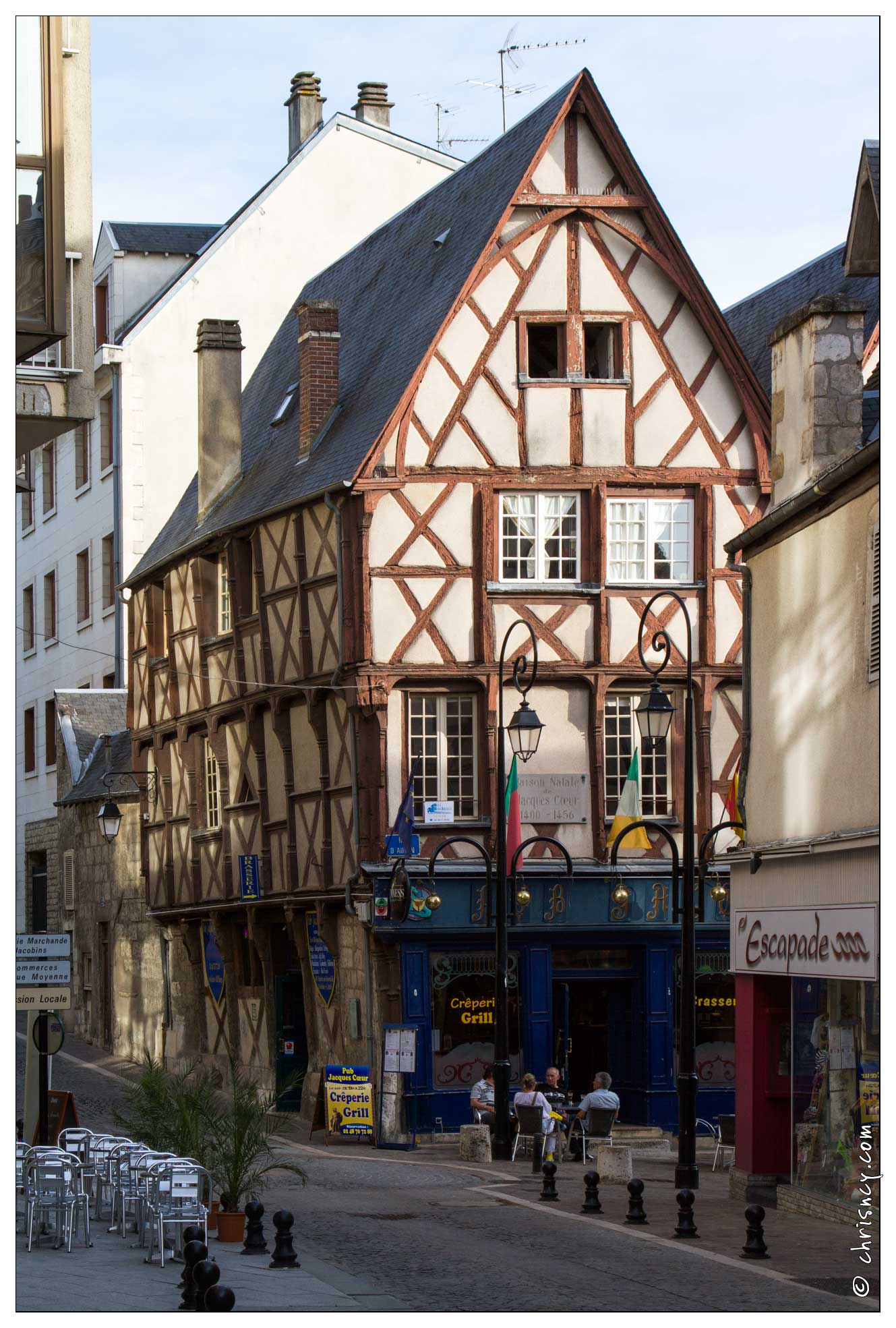 20120510-55_1073-Bourges_Vieille_Ville.jpg