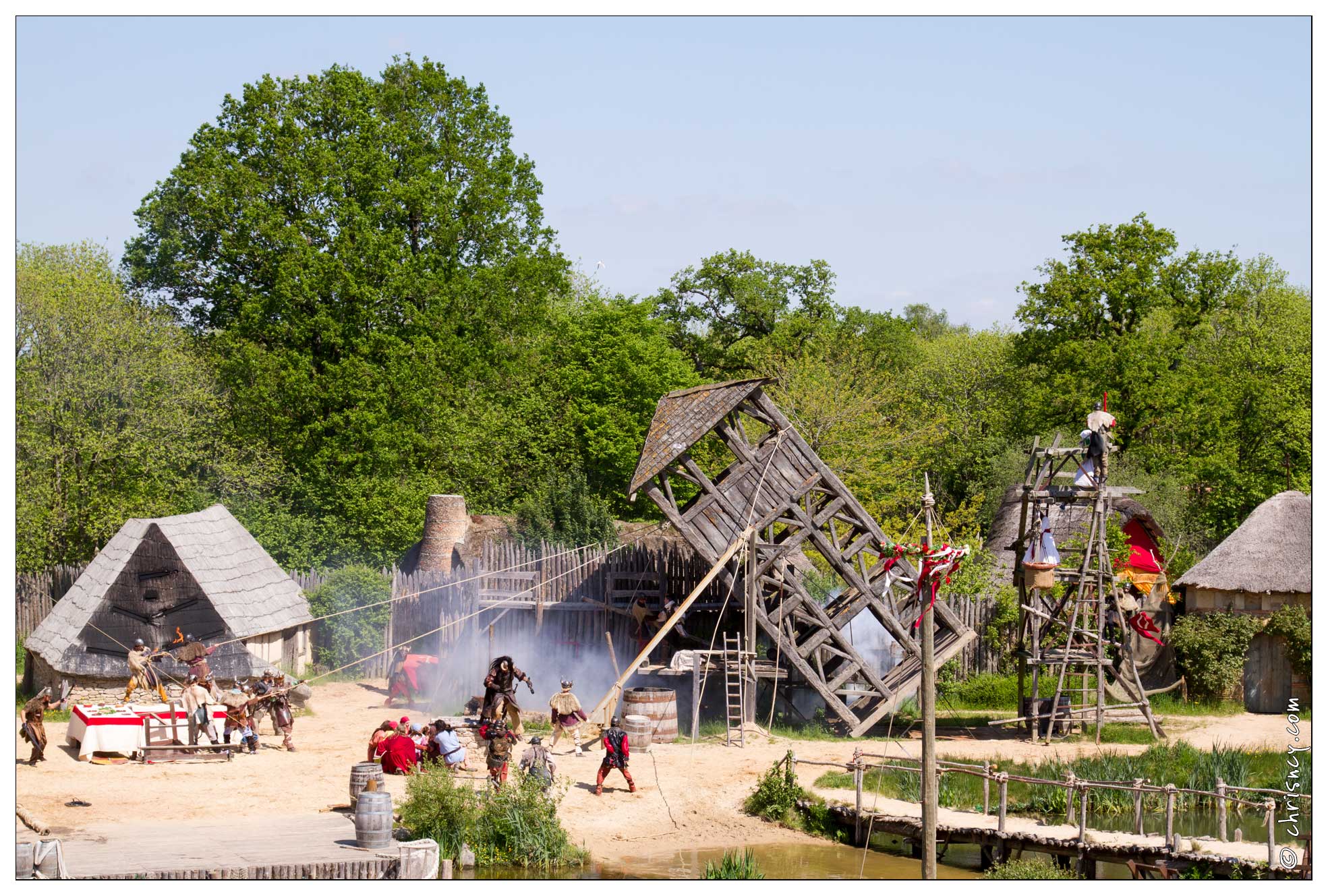 20120513-1319-Au_Puy_du_Fou.jpg