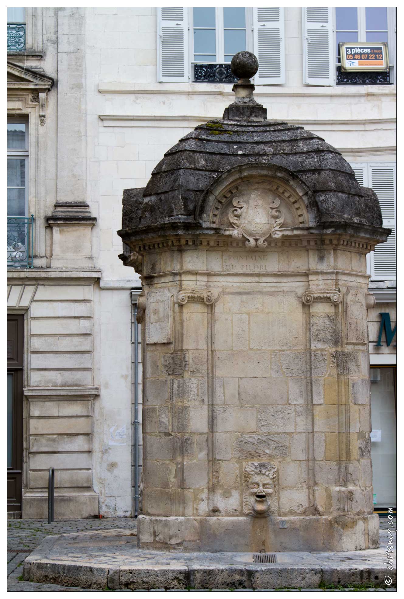 20120520-12 1915-La Rochelle Fontaine du Pilori - 20120520-12_1915-La_Rochelle_Fontaine_du_Pilori.jpg 20120520-12_1915-La_Rochelle_Fontaine_du_Pilori.jpg