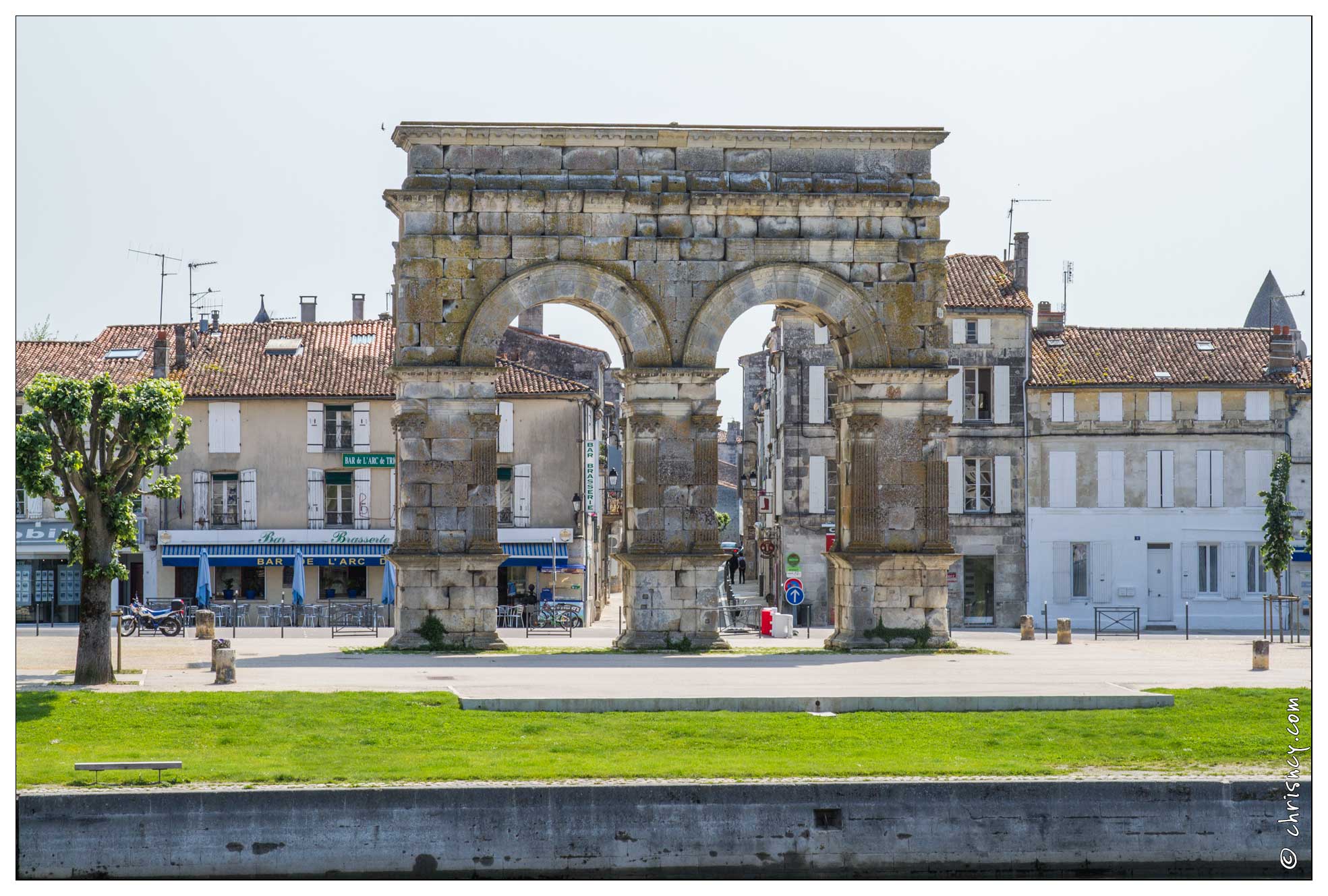 20120523-01 2118-Saintes - 20120523-01_2118-Saintes.jpg 20120523-01_2118-Saintes.jpg