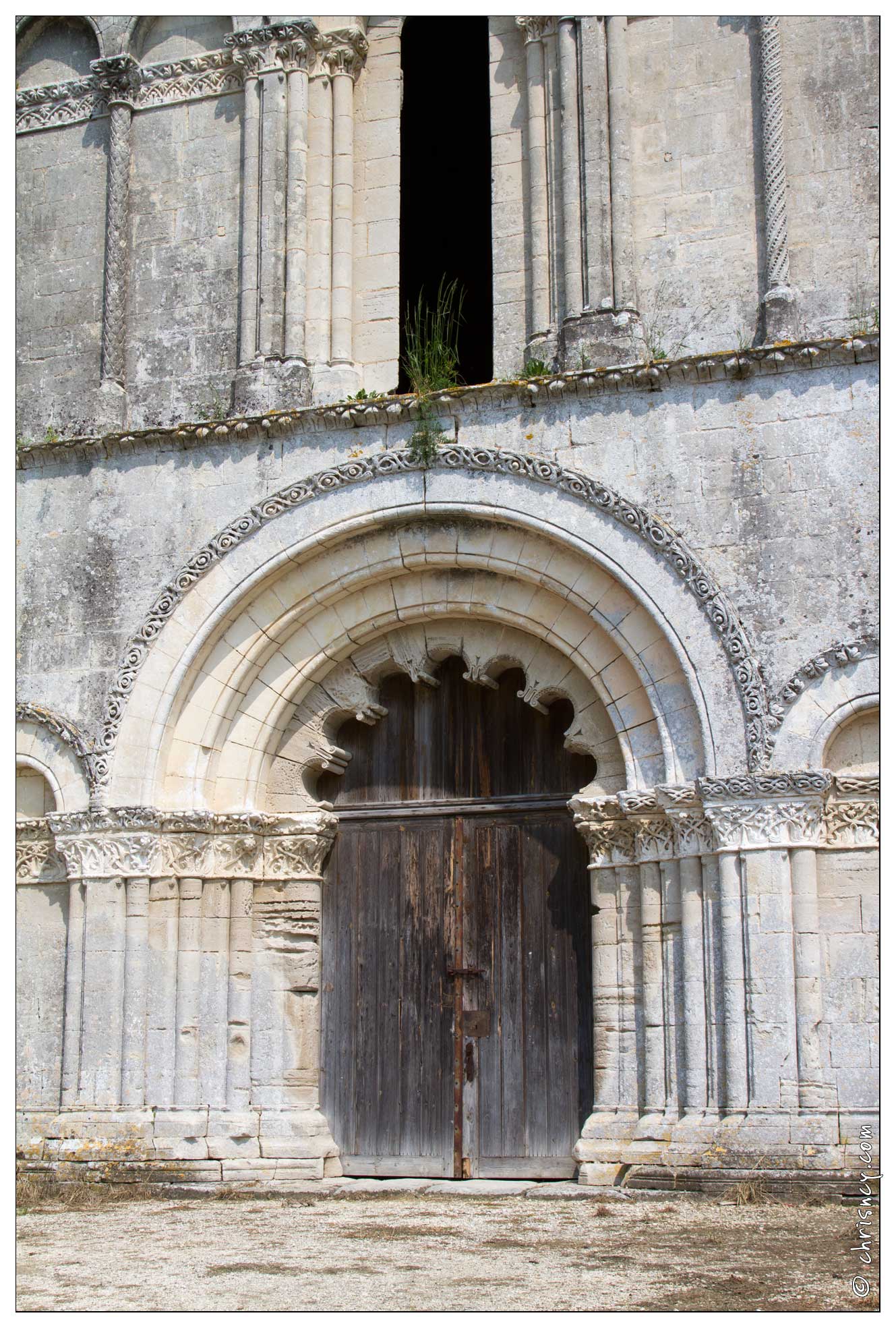 20120523-23_2162-Abbaye_de_Chatre.jpg