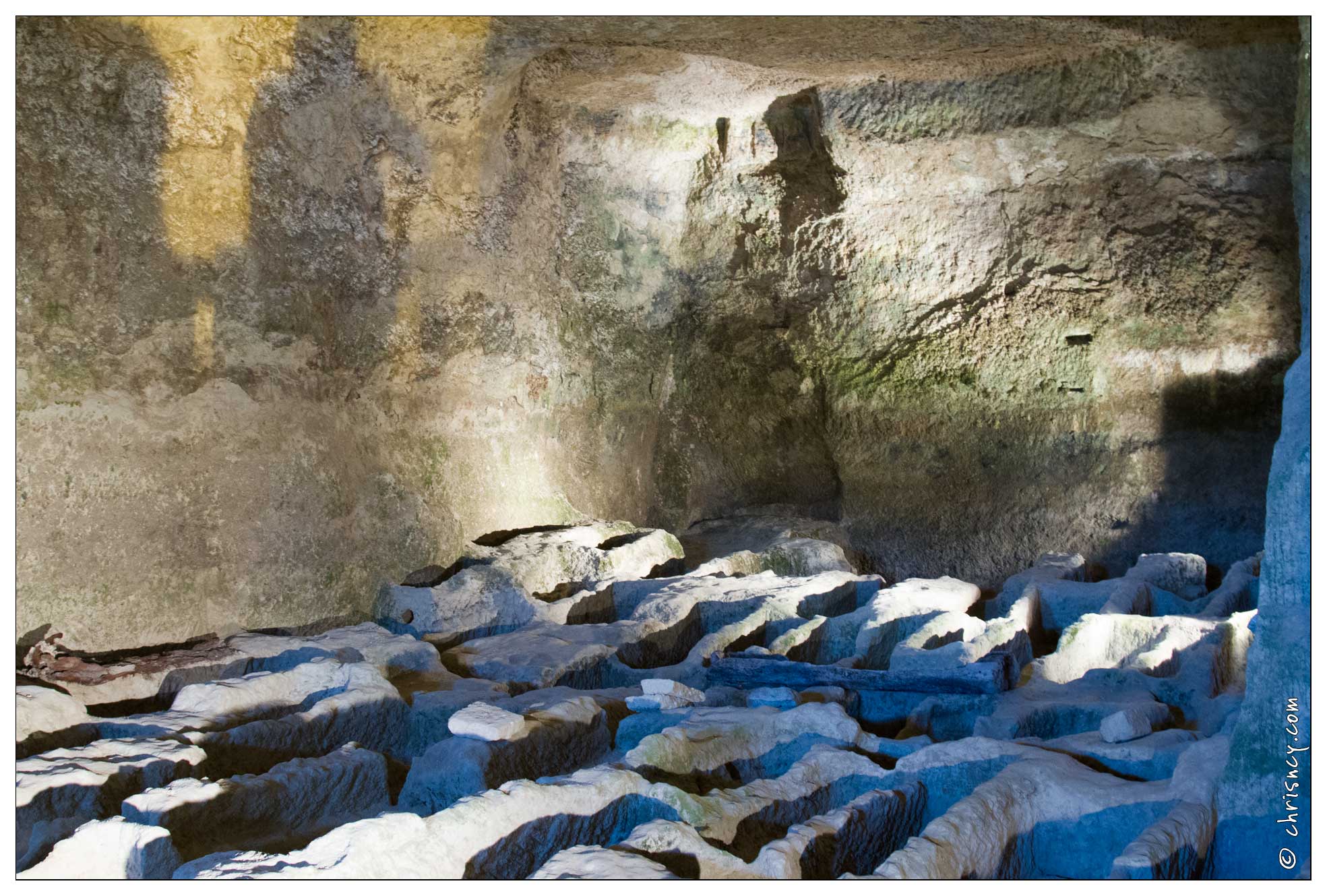 20120524-28_2250-Aubeterre_sur_Dronne.jpg