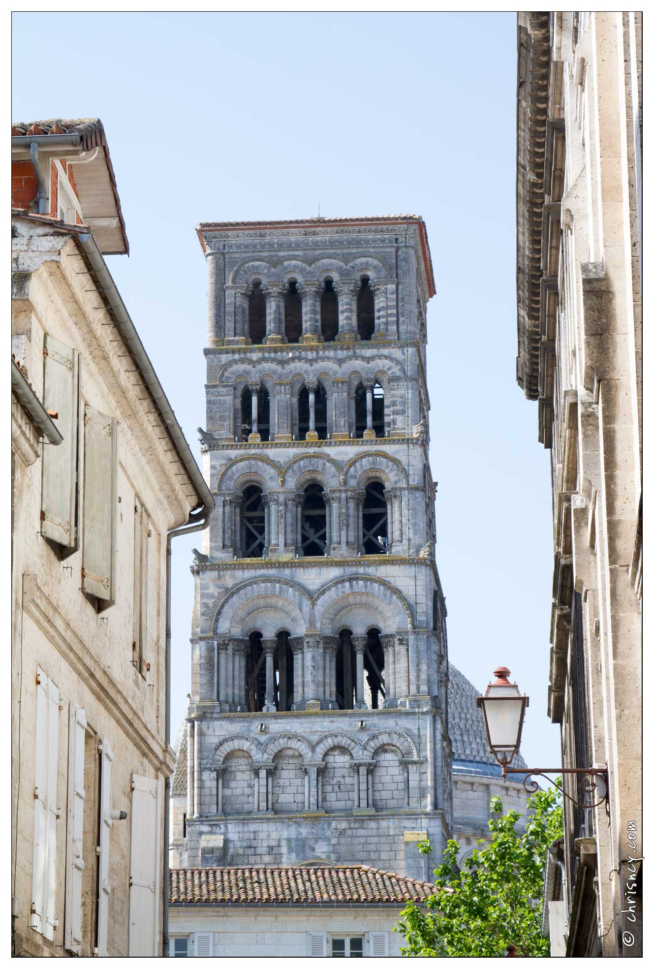 20120525-08_2327-Angouleme.jpg