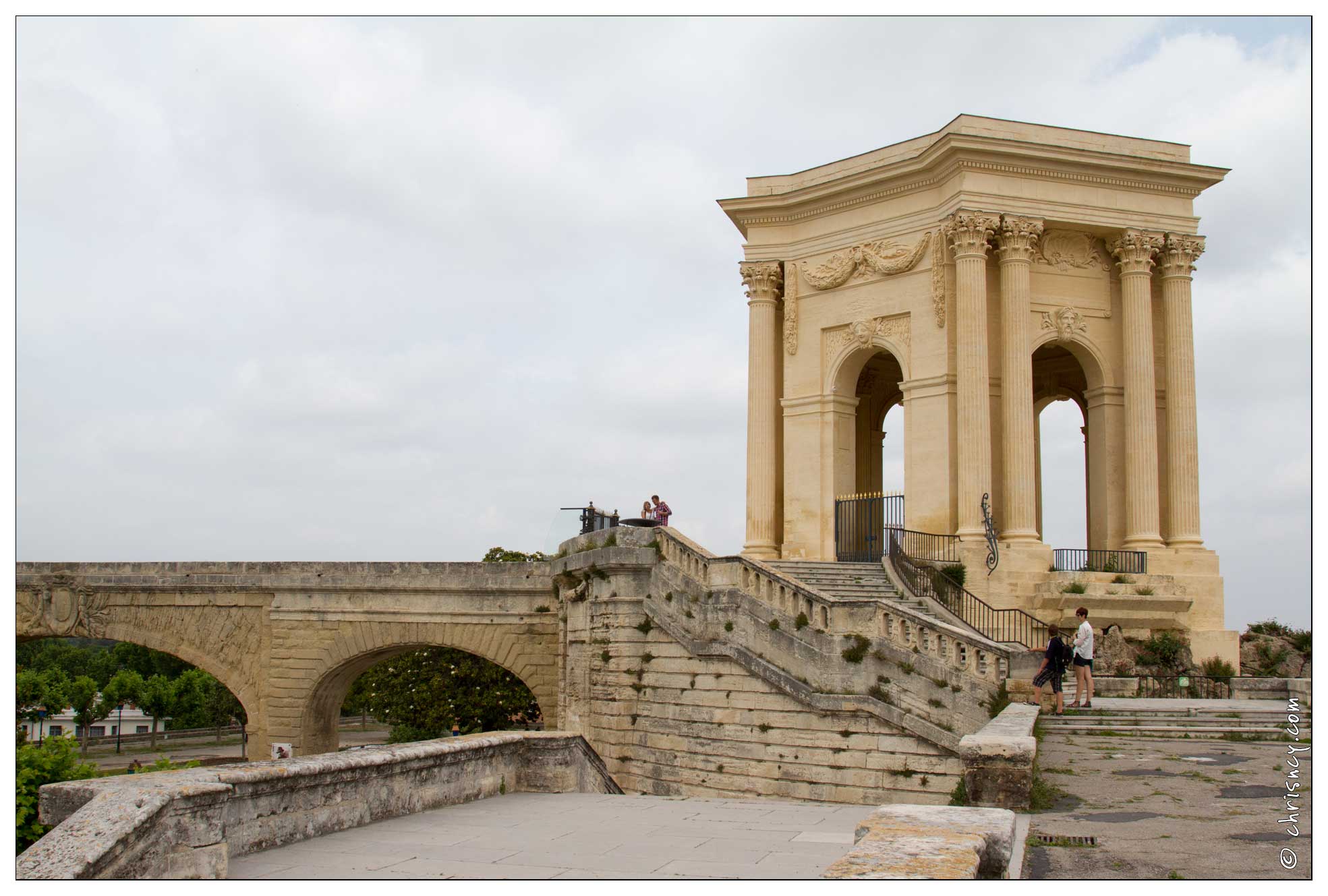 20120606-06_3222-Montpellier_Chateau_Eau.jpg