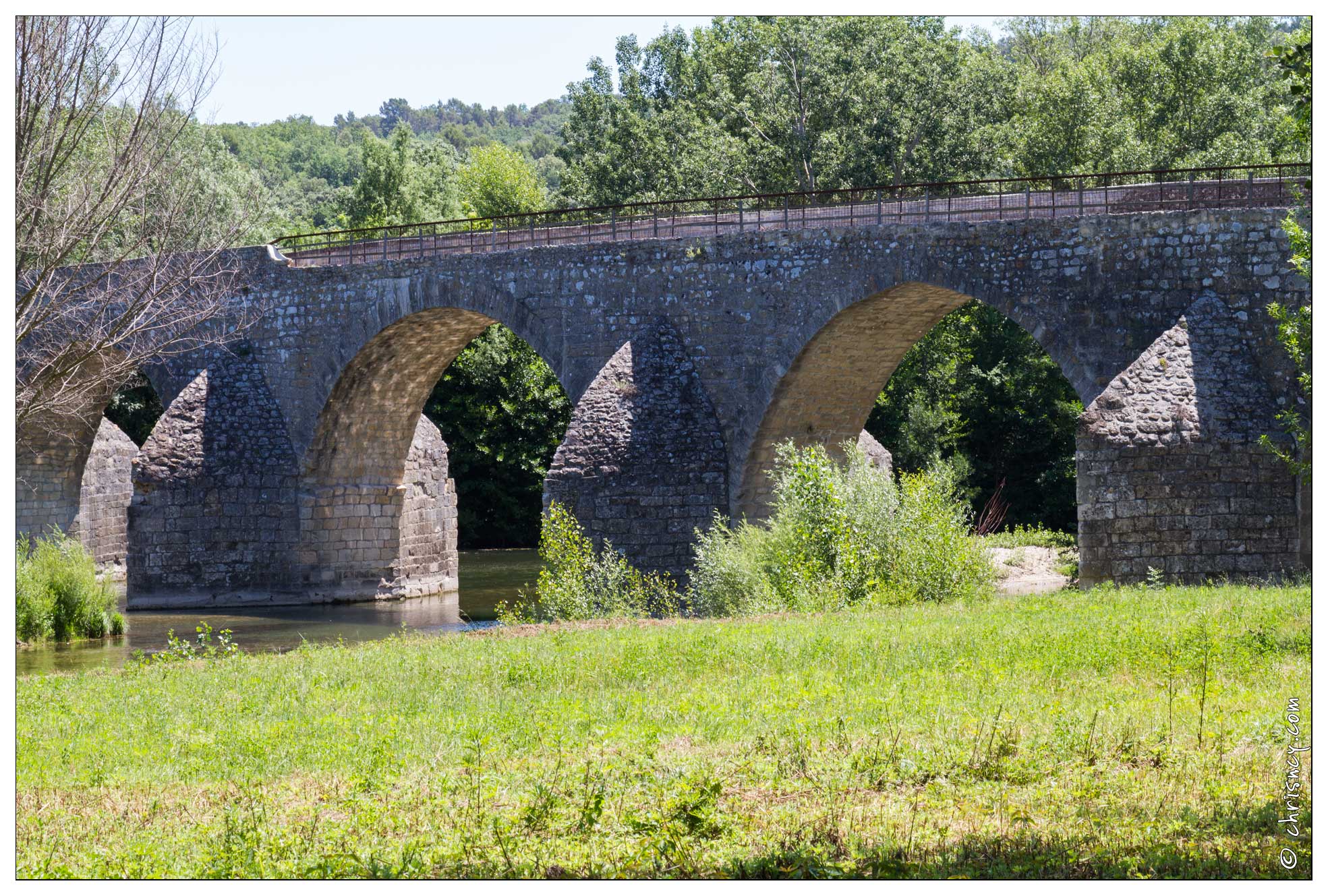 20120616-27 3955-Pont sur la Ceze - 20120616-27_3955-Pont_sur_la_Ceze.jpg 20120616-27_3955-Pont_sur_la_Ceze.jpg