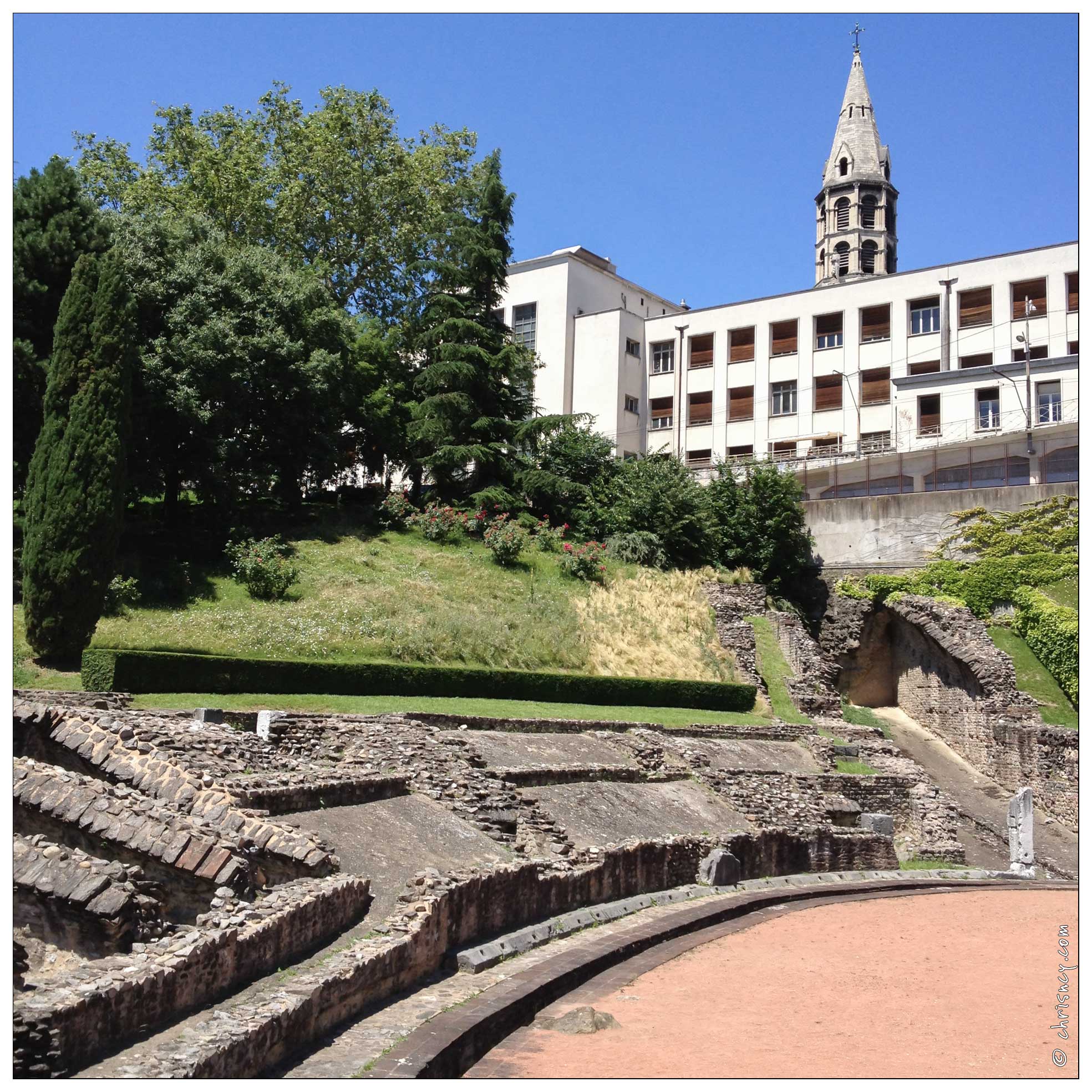 20120622-0696-Lyon_amphitheatre_des_3_gaules.jpg