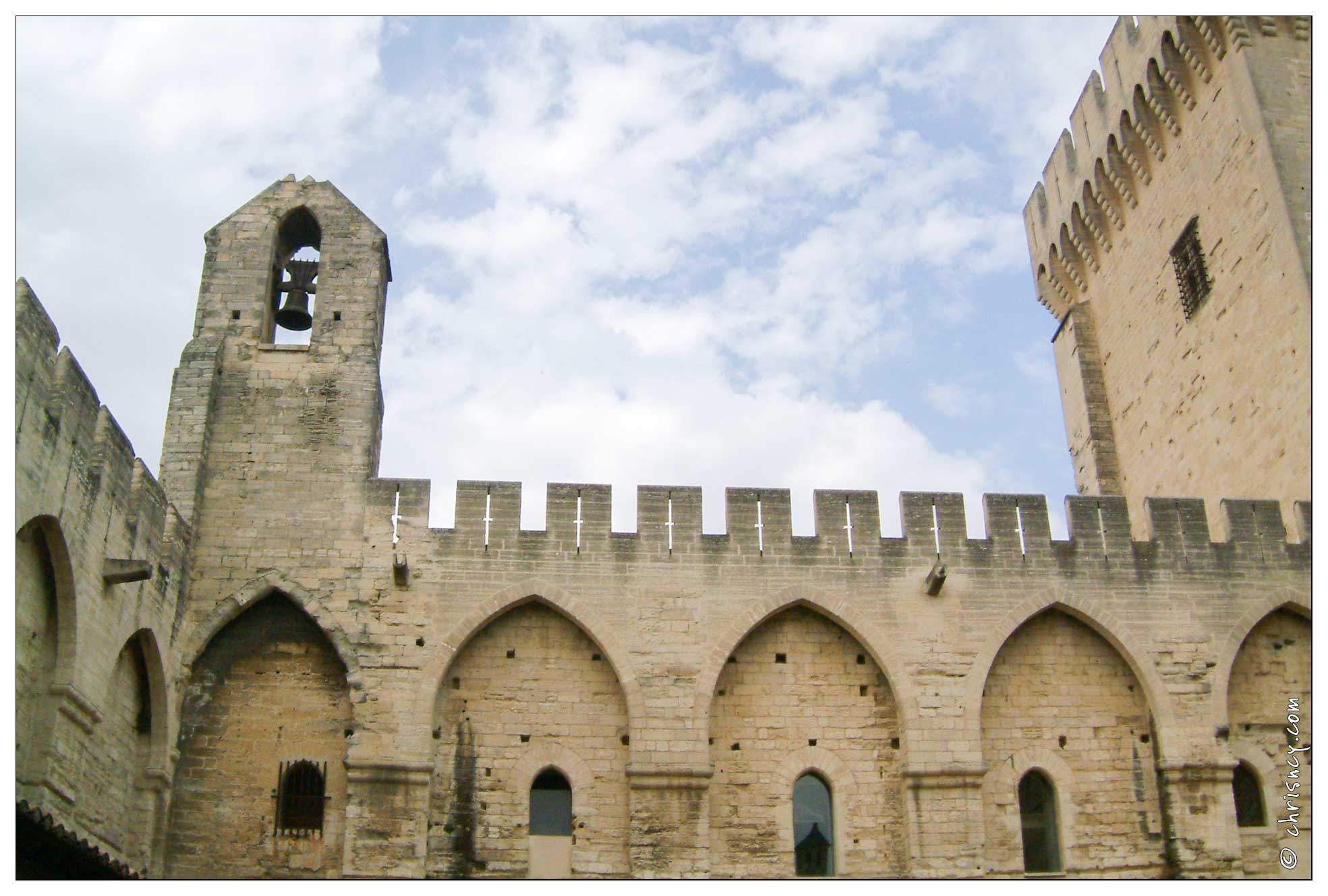 20020822-0522-Avignon_Palais_des_papes.jpg