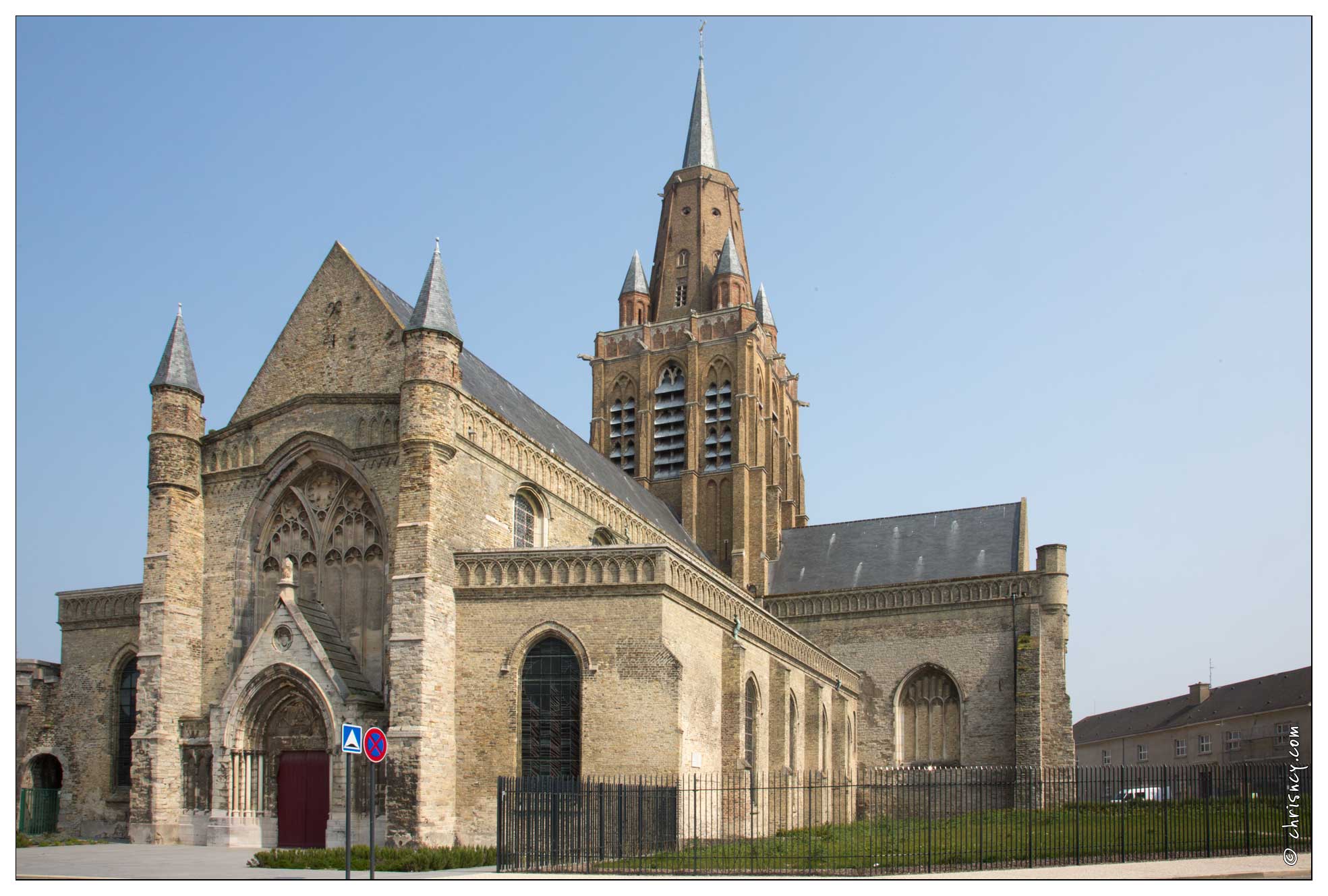 20150409-17_0645-Calais_Eglise_Notre_Dame.jpg