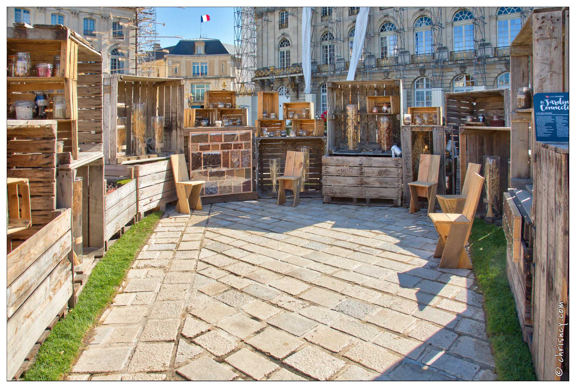 20150929-11_3178-Place_Stanislas_jardin_ephemere_HDR.jpg