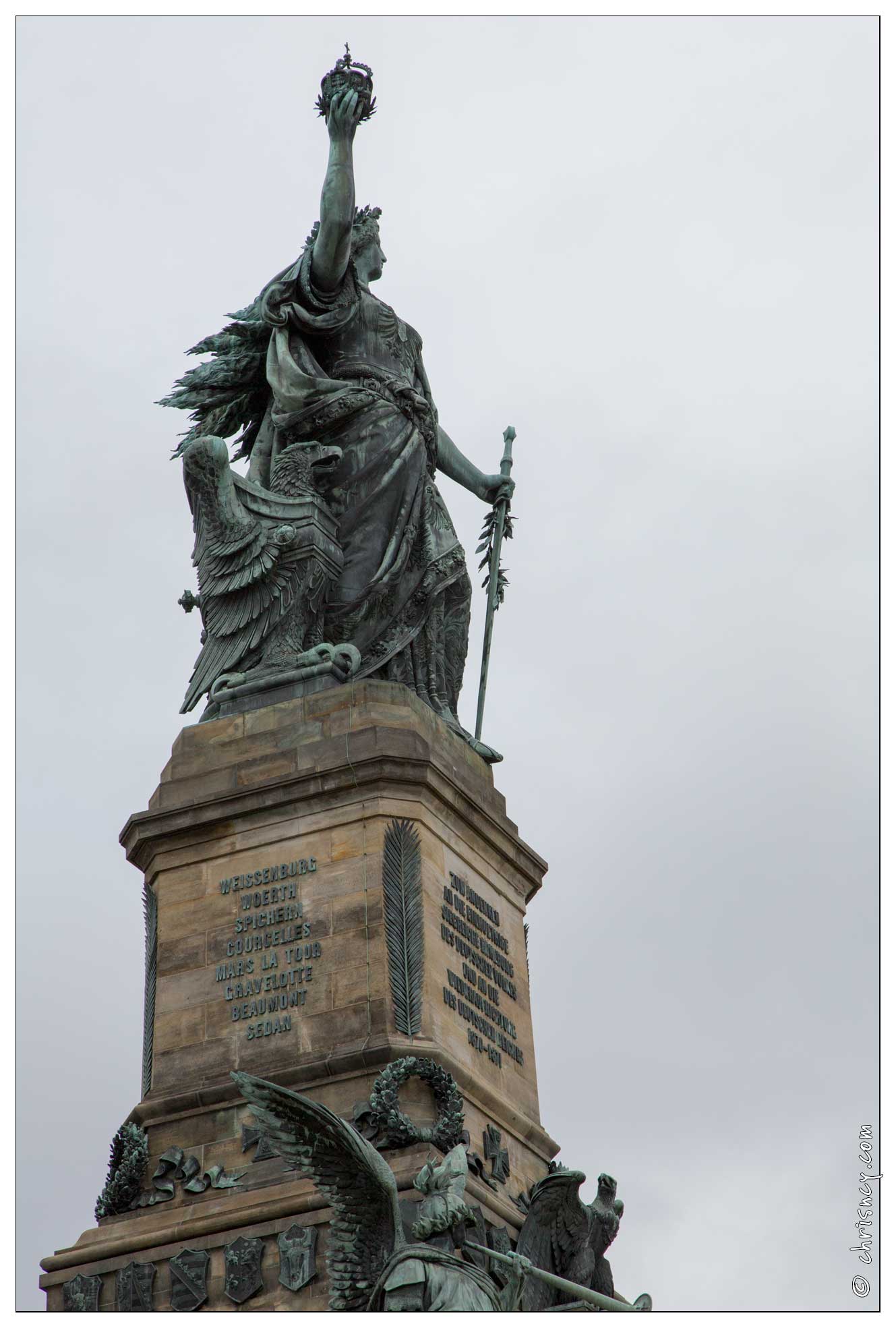 20151007-081_3829-Vallee_du_Rhin_Rudesheim_am_Rhein_Niederwalddenkmal.jpg