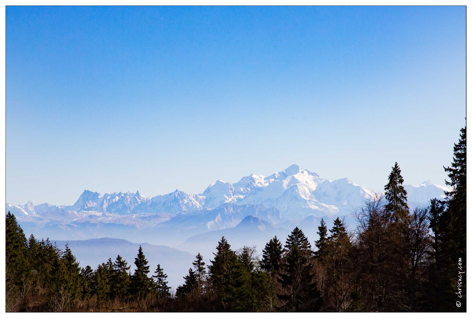 20151110-02_4289-Col_de_la_Faucille_Vue_sur_Mont_Blanc.jpg