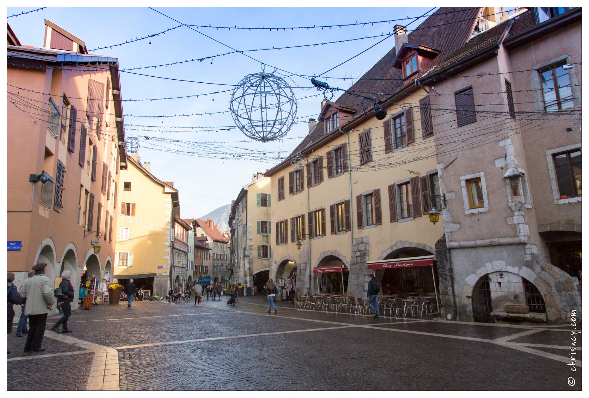 20151113-61_4720-Annecy_Place_Georges_Volland.jpg