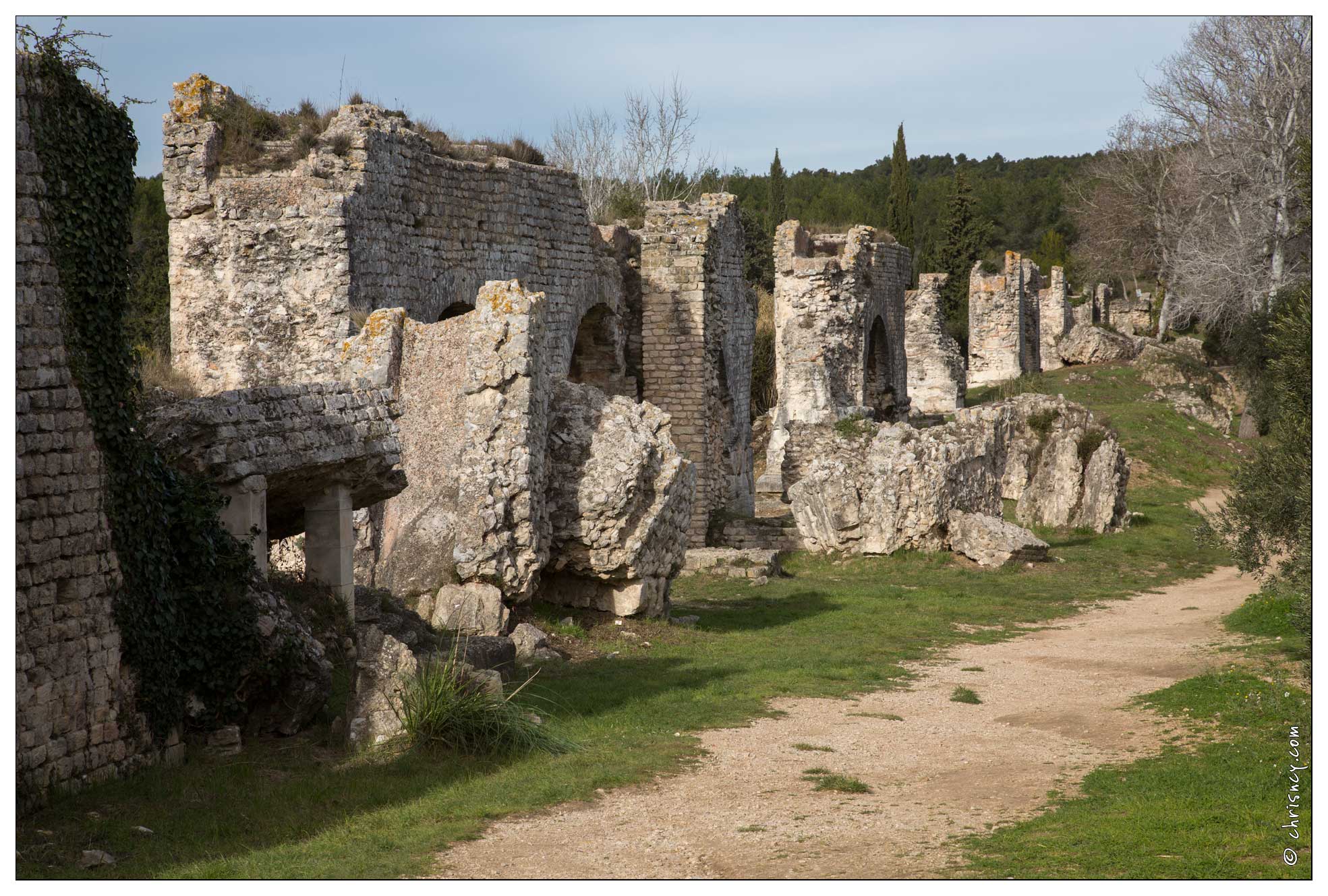 20160123-64_6795-Fontvieille_Aqueduc_romain_Barbegal.jpg