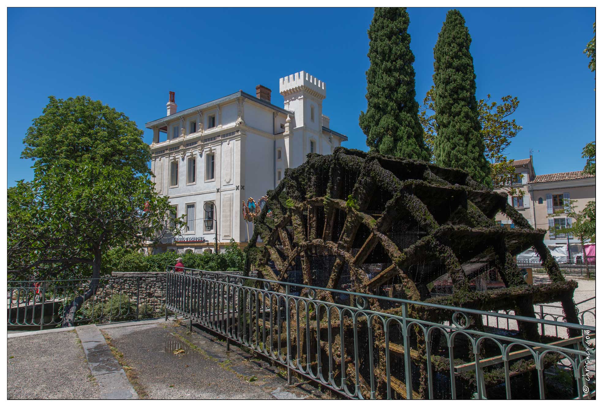 20160619-16_0302-LIsle_sur_la_Sorgue.jpg