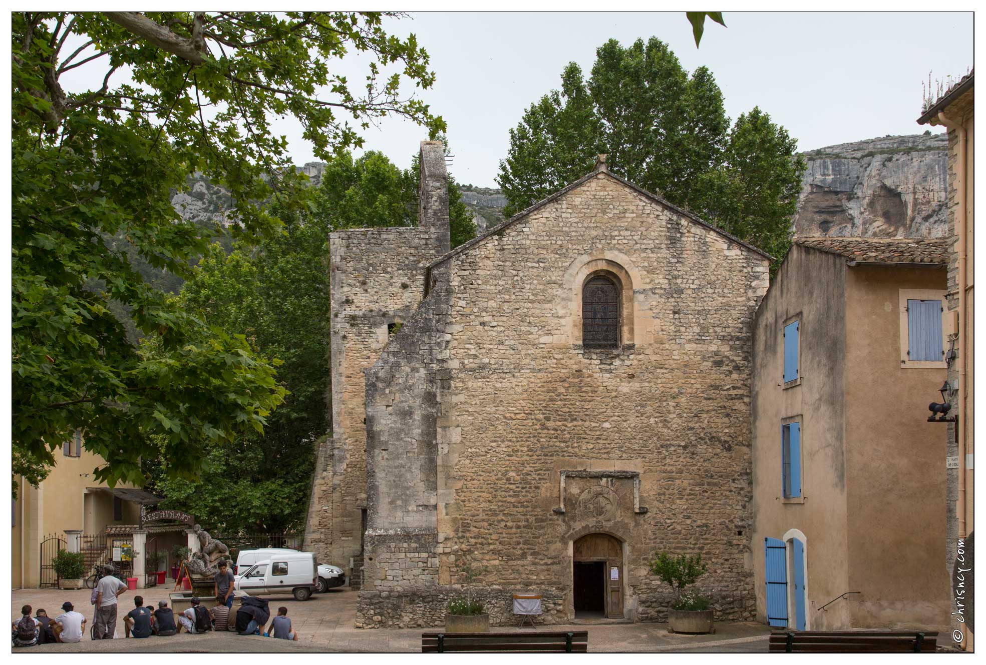 20160621-05_0543-Fontaine_de_Vaucluse.jpg