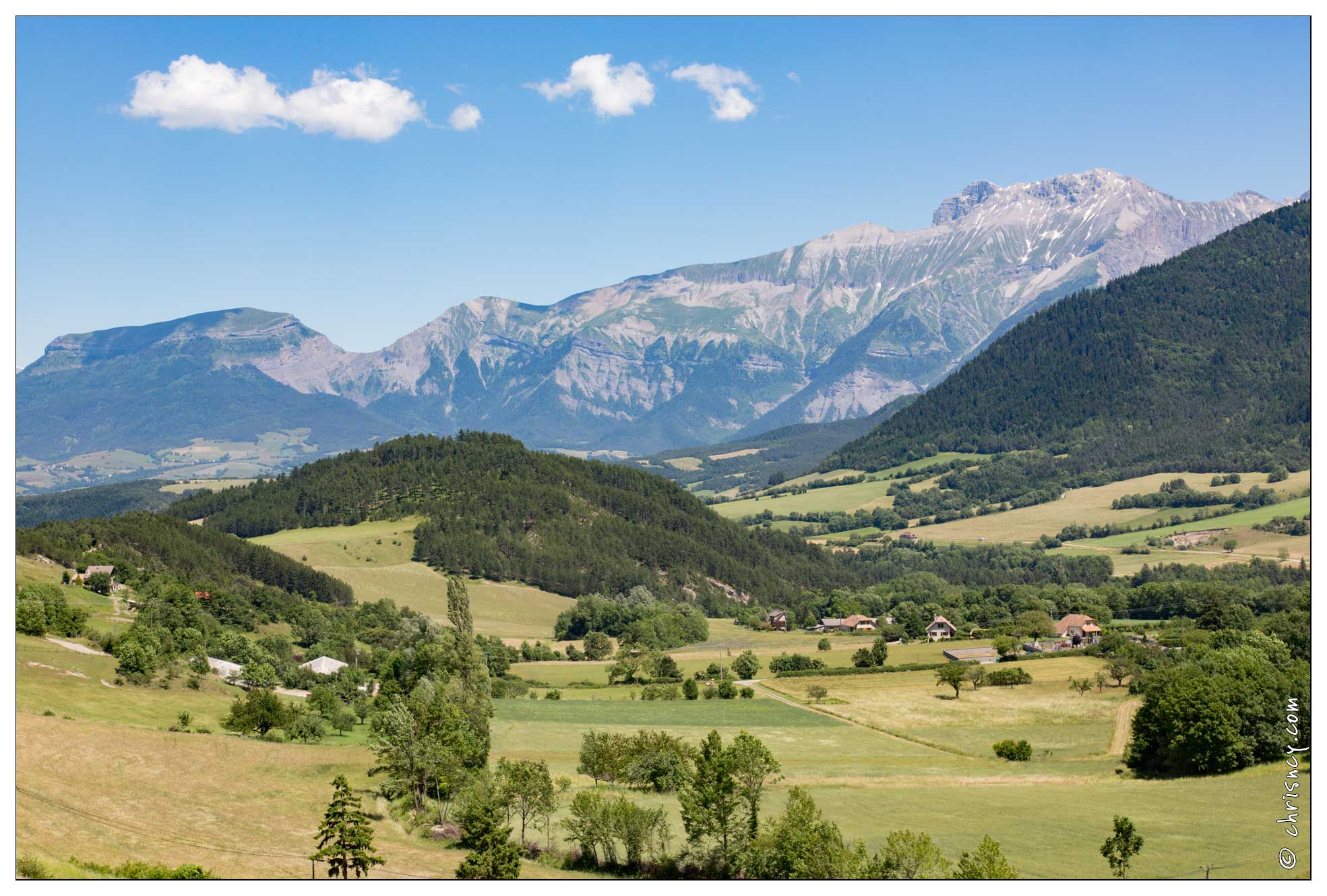 20160623-09 0645-Lalley vue sur le Trieves - 20160623-09_0645-Lalley_vue_sur_le_Trieves.jpg 20160623-09_0645-Lalley_vue_sur_le_Trieves.jpg