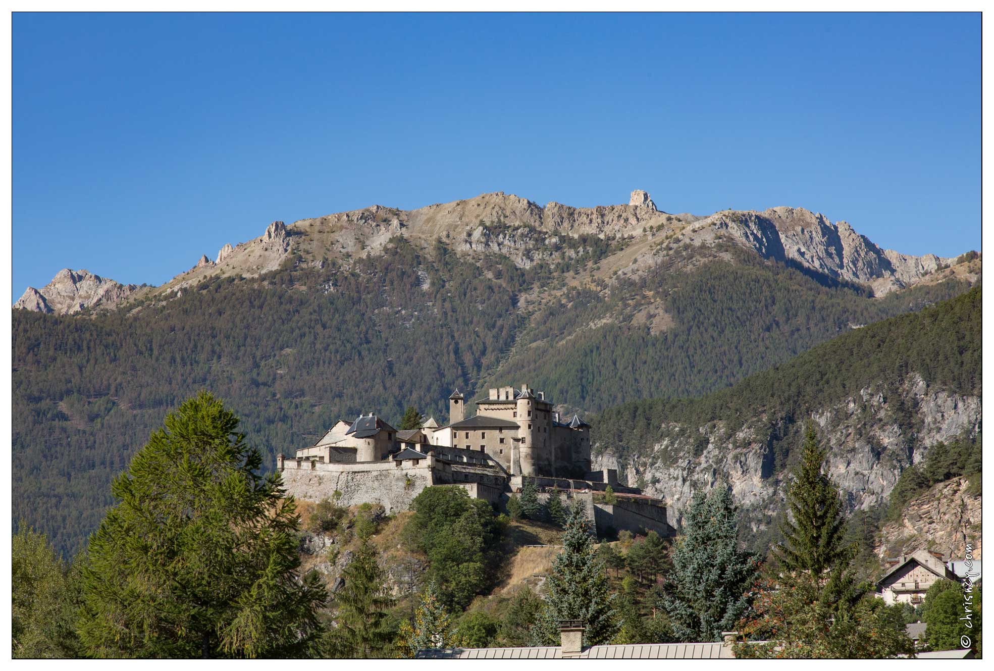 20160927-07_3062-Chateau_Queyras.jpg