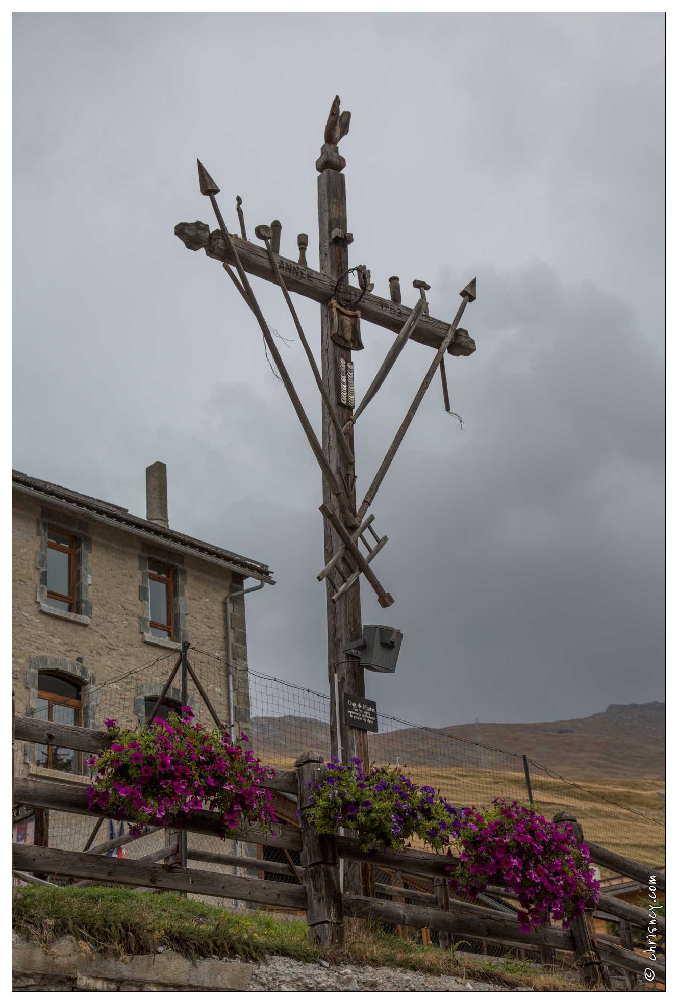 20160927-43_2932-Saint_Veran_Croix_de_la_Passion.jpg